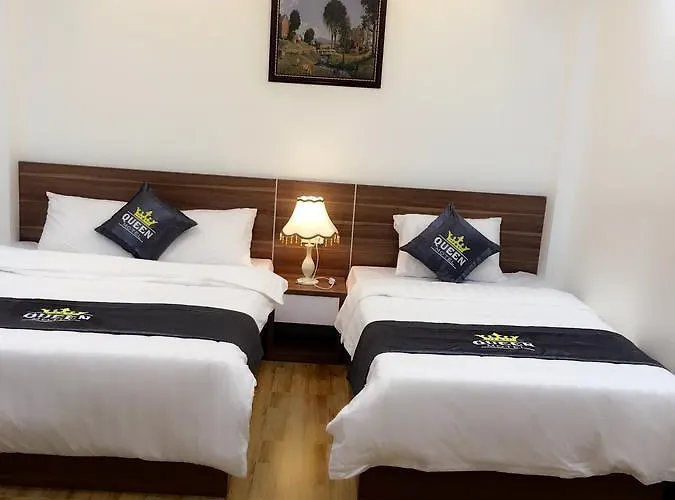 Hotel Queen Hạ Long